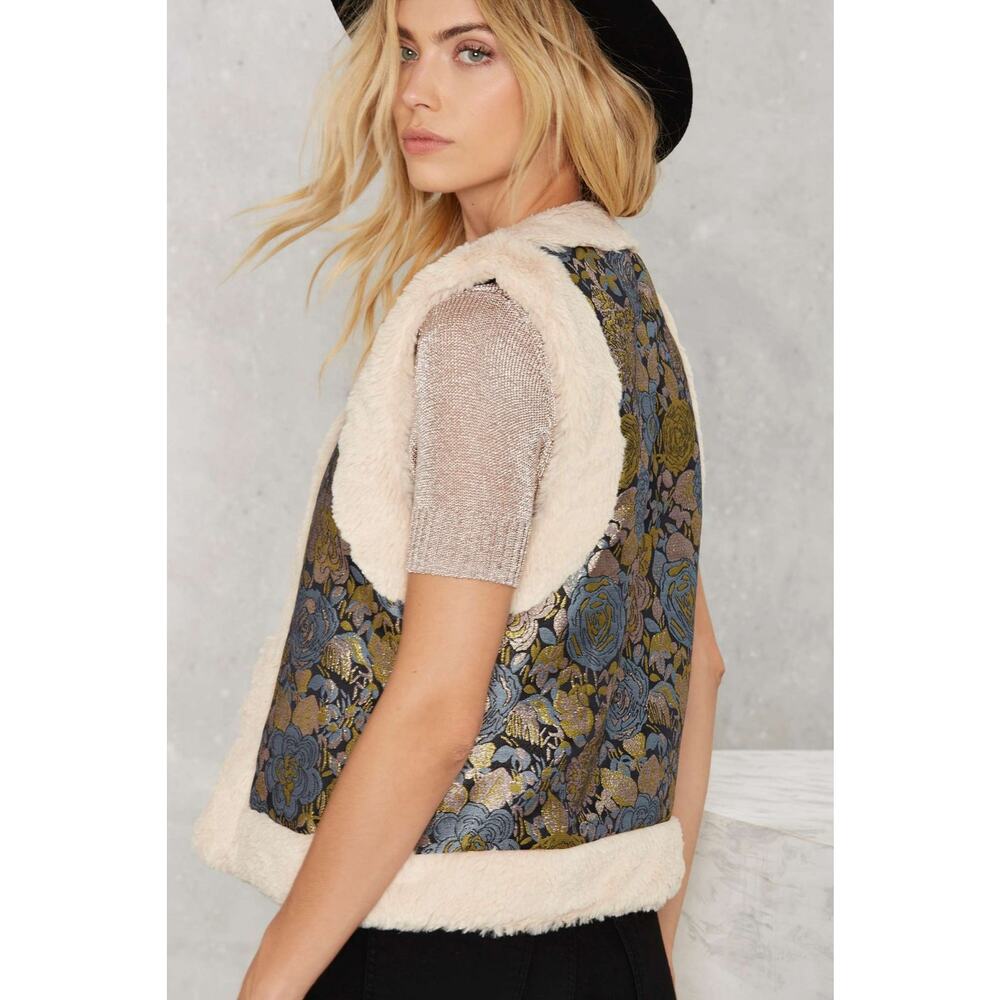 Nasty Gal Multicolored Tomorrow's Dream Jacquard Whimsy Boho Vest with Faux Fur - Picture 2 of 7